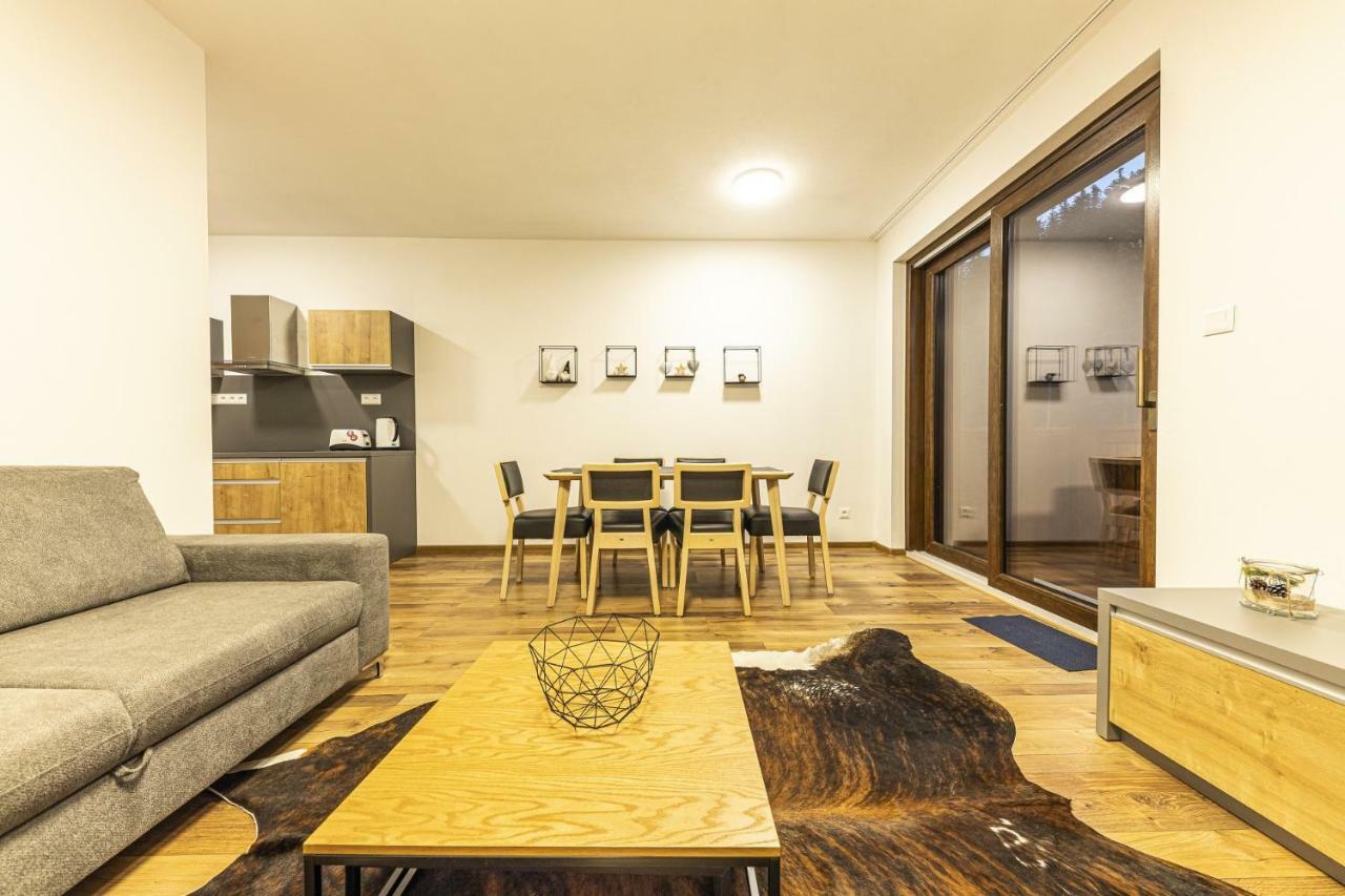 Apartmanovy Dom Poludnica - Chopok Juh Tale Exterior foto